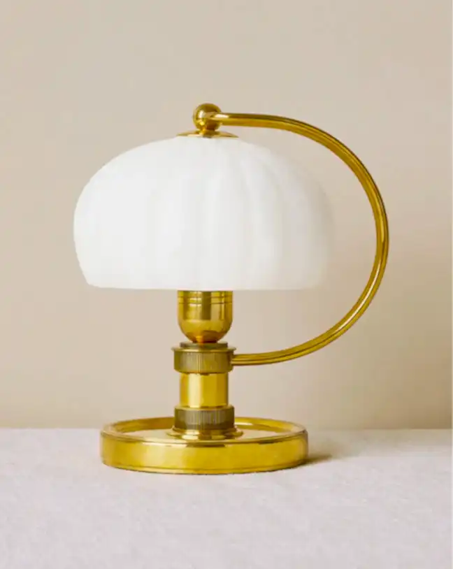 Freestanding Lamps