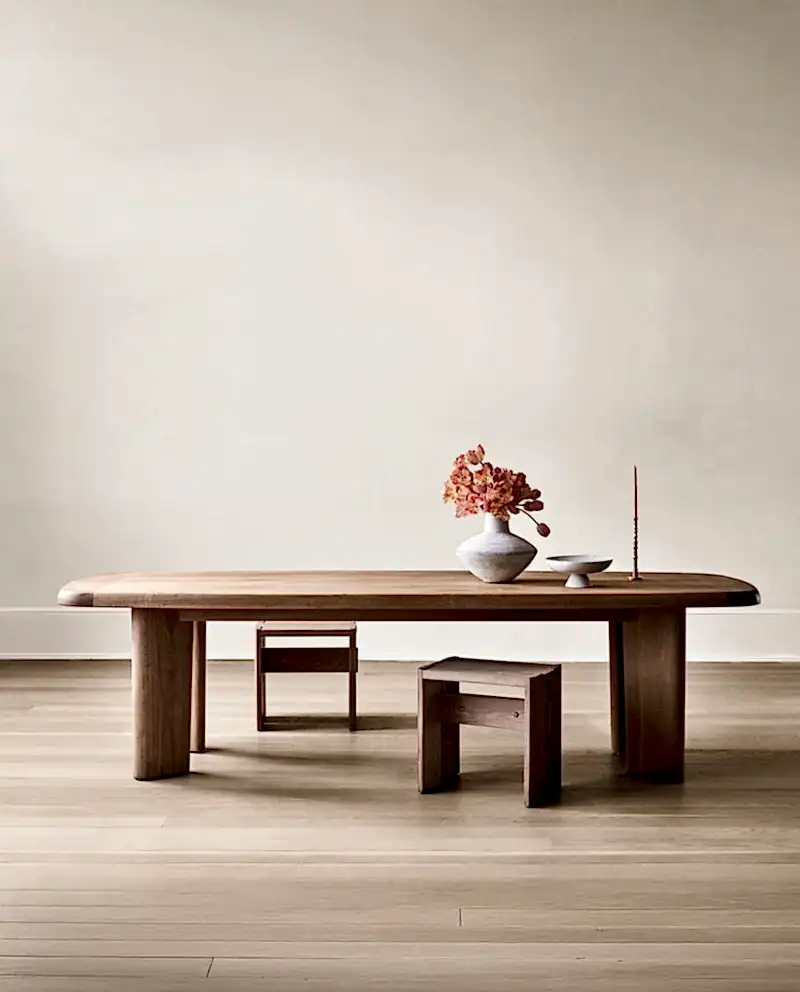 Ovo Table