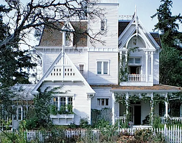 The History of the Beloved ‘Practical Magic’ House